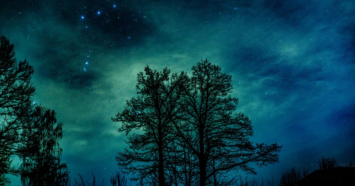 Johan fick uppleva norrskenet i Örebro i helgen: ”Kändes magiskt”