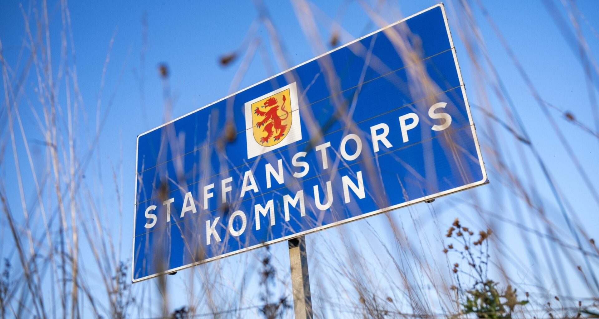 Politiker i Staffanstorp åtalas för att de vägrade ta emot kvotflyktingar - Radio Sweden på lätt svenska