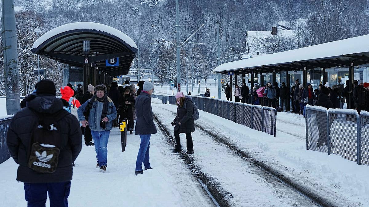 Löneavdrag efter snökaos upprör: ”Moraliskt tveksamt”