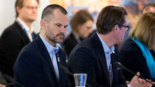 Den tidigare IOK-medlemmen Stefan Holm är besviken över att vinter-OS inte kom till Sverige.