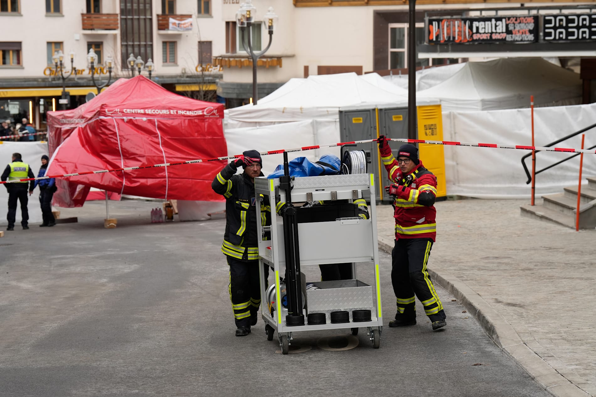 Baren spärrades av efter branden. Bilden är tagen den 2 januari.