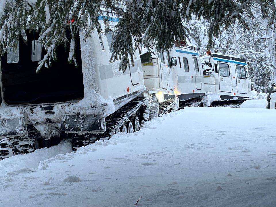 Myndigheter och beslutsfattare bevittnade förstörelse och hjälteinsatser efter stormarna Johannes och Anna