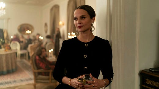 Alicia Vikander i ”Trollkarlen i Kreml”