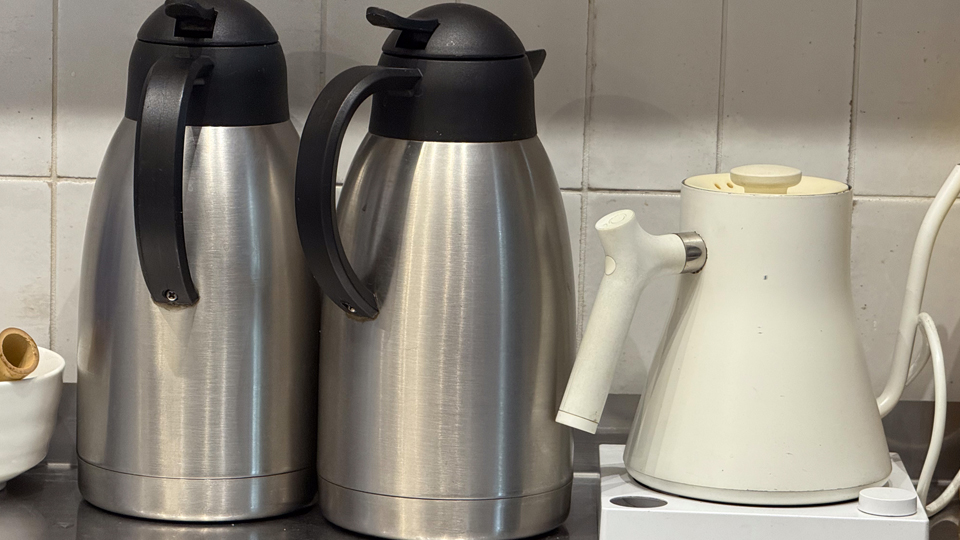 Termos och vattenkokare.