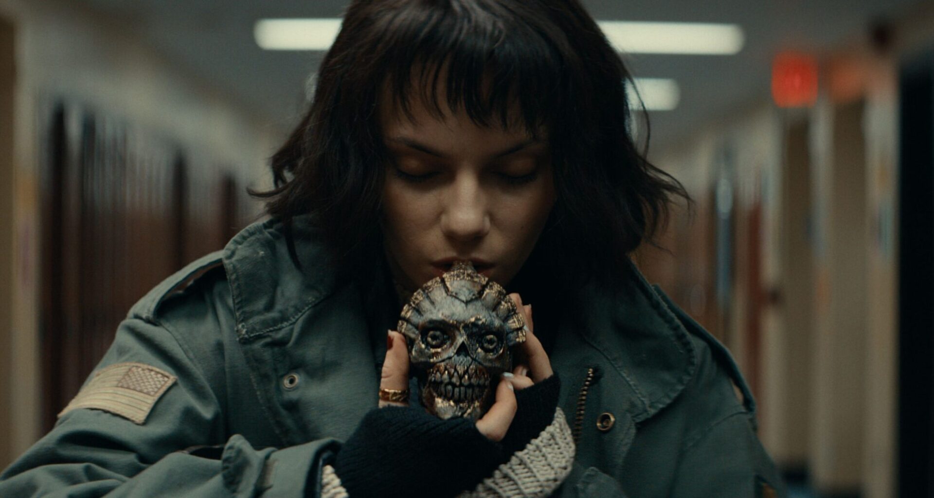 Trailerpremiär: Ingen kan fly döden i skräckfilmen "Whistle"