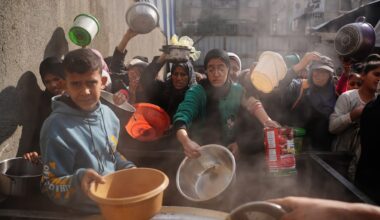 FN kräver att Israel backar från biståndsförbud