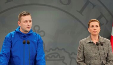 Grönlands regeringschef markerar starkt stöd för Danmark