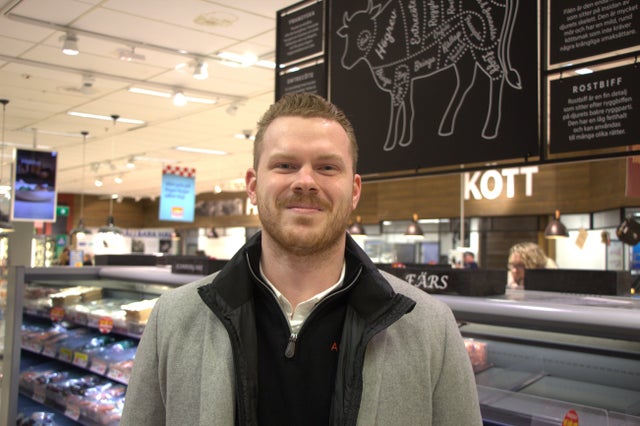 Johan Ekholm Wåhlin, 28, ska laga fredagstacos.