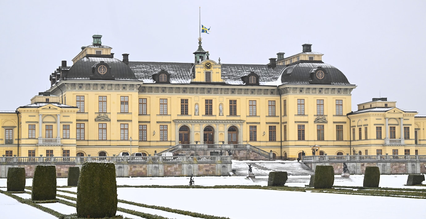 Misstänkte spionens bil dumpad vid kungens slott