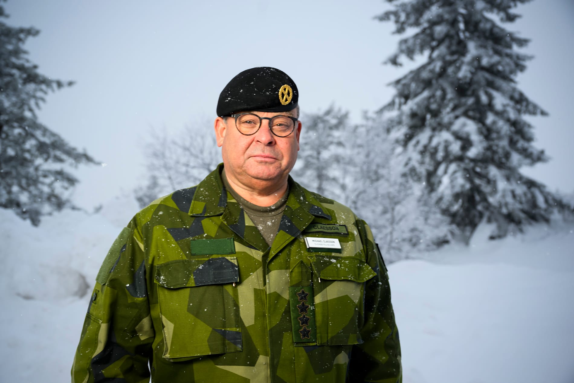 Michael Claesson medger att man har utmaningar vad gäller kvinnors underkläder.