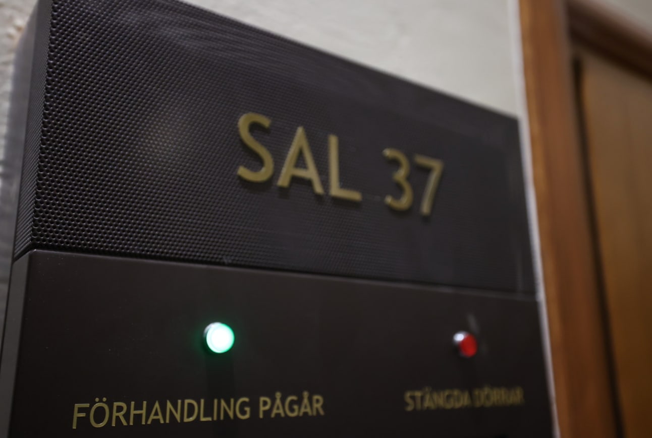 Den 33-årige mannen sitter häktad misstänkt för spioneri.