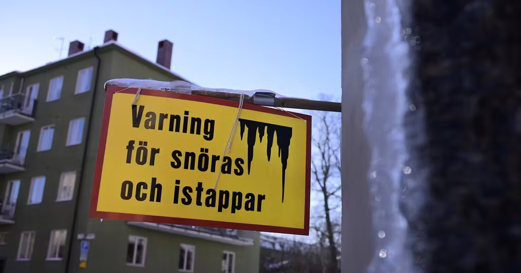 Varningen: Två meter långa istappar i Göteborg - Västerbottens-Kuriren