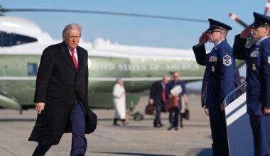 Powell är antingen inkompetent eller korrupt