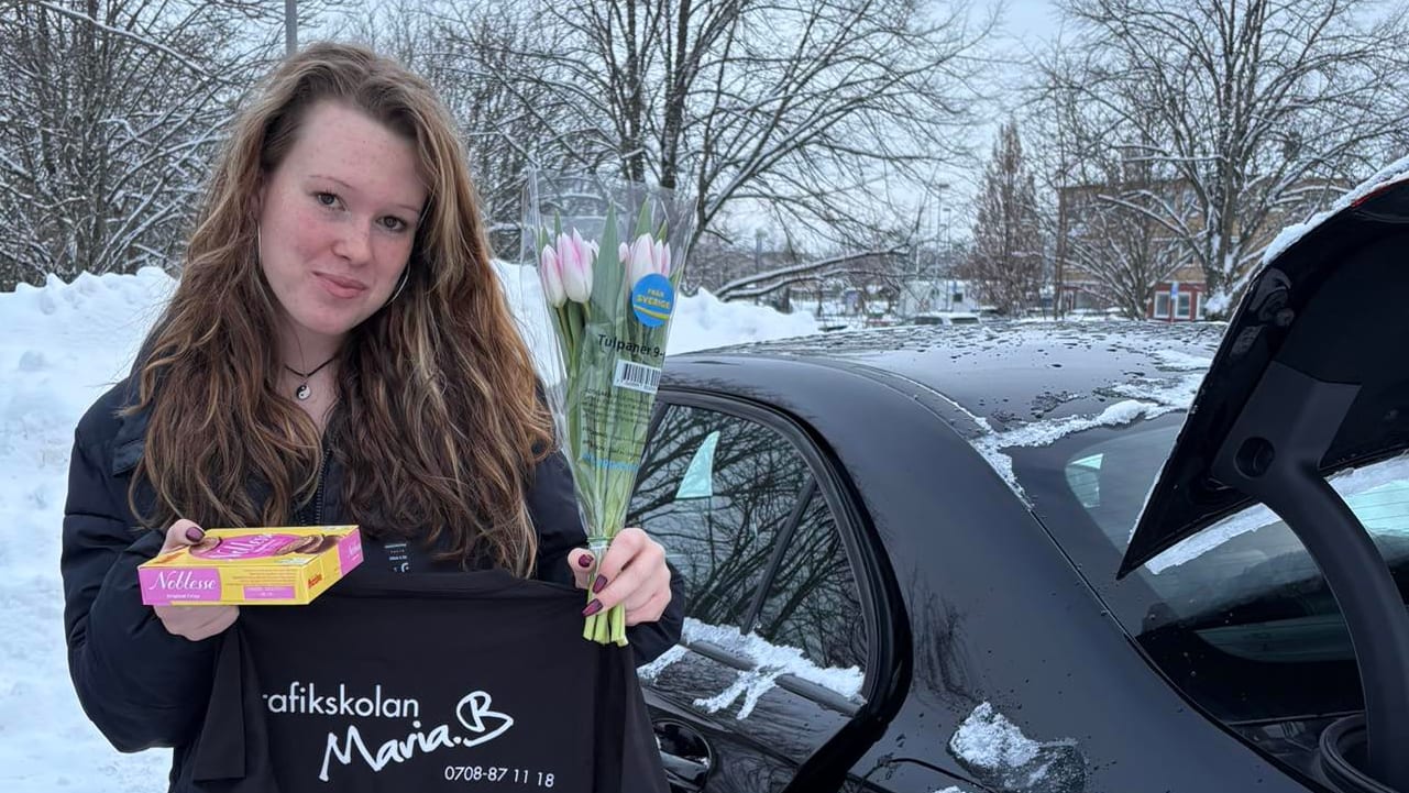 Juni Bågenholm klarade uppkörningen trots snökaoset.