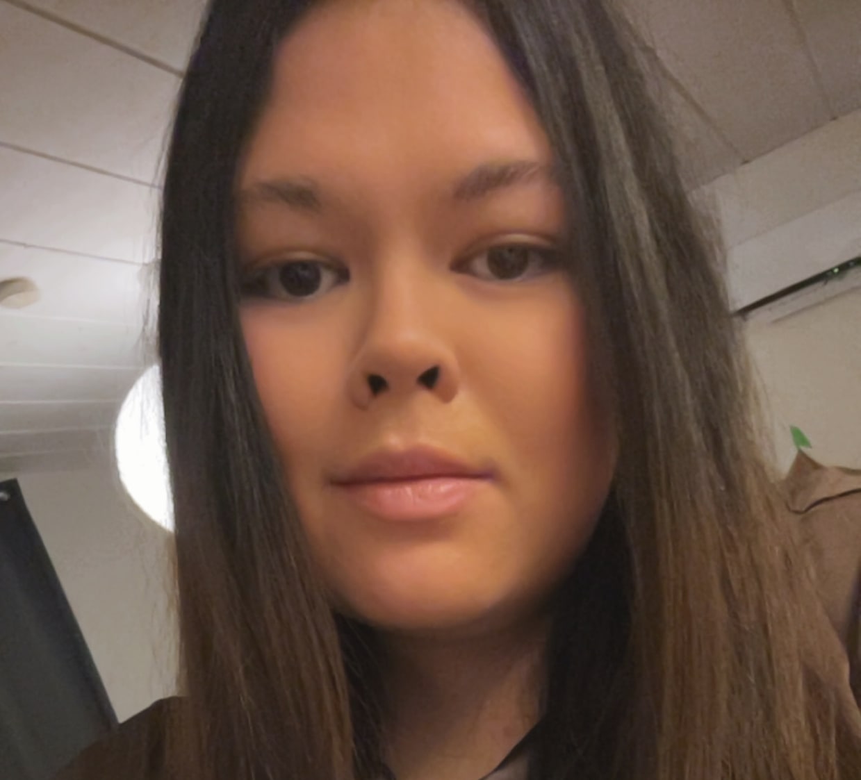 Jul- och nyårsfirandet sattes helt på paus. ”Jag har liksom inte kunnat njuta. Det har bara varit: Okej, vad är nästa steg? Vad behöver jag göra? Vad kommer att hända nu? Är det här slutet? Ska det verkligen vara så enkelt att dödförklara någon? För då kan ju vem som helst göra det”, säger hon.