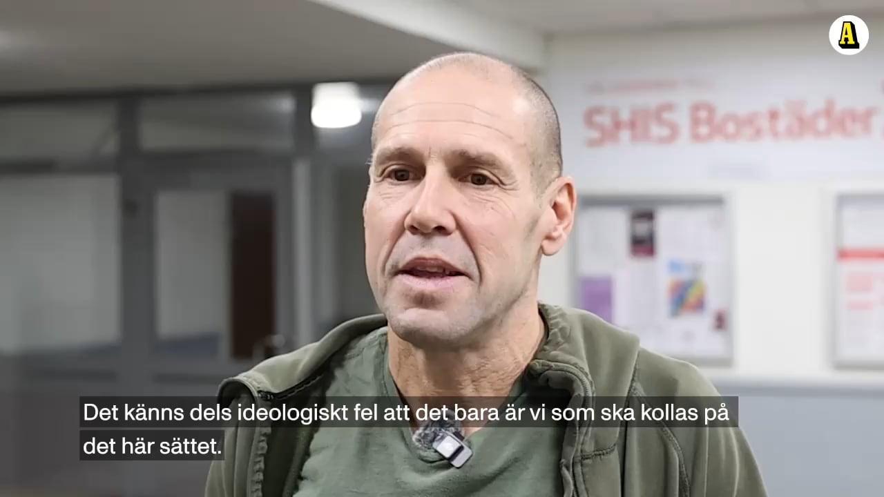 Hemtjänsten klockas: "Ideologiskt fel"