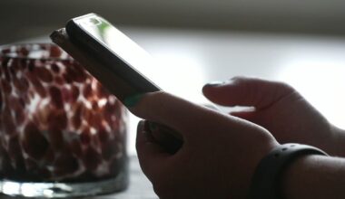 Ny granskning visar: Över hälften av nätläkarbesöken saknar grund för ersättning