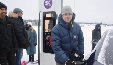 Vätgastankstationer invigs i Storuman och Umeå