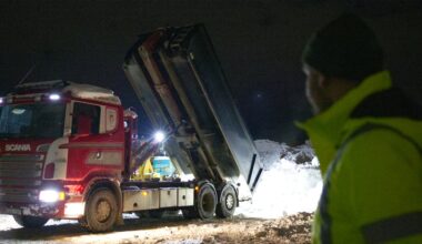 Tredje snötippen öppnad i Uppsala för röjning