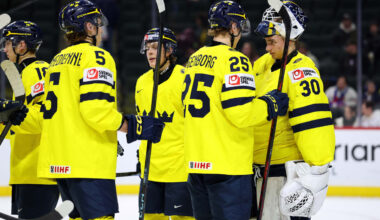 Sverige vidare till semi i JVM