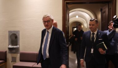 Carl Bildt i rätten – vittnar om Lundin