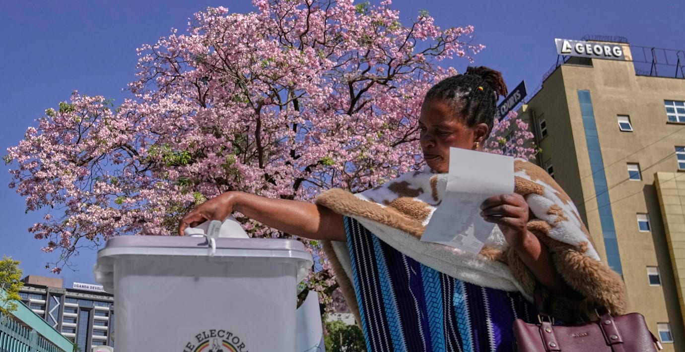 Nedsläckt internet och stökigt inför val i Uganda
