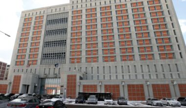 Maduro delar häkte med rappare och Luigi Mangione