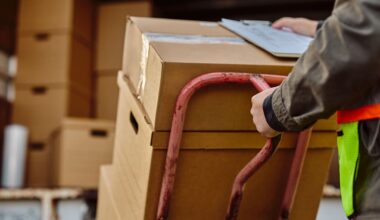 En av tre unga har övervägt att lämna Stockholm