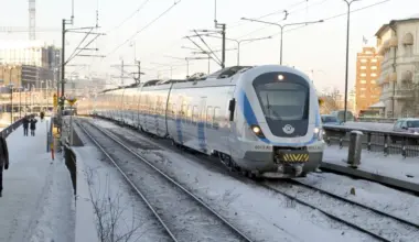 Snöovädret stoppar pendeltågen | Mitt i