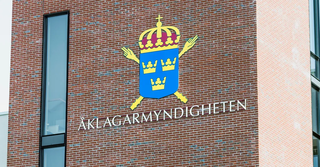 Åklagaren utreder rysk koppling i spionmålet