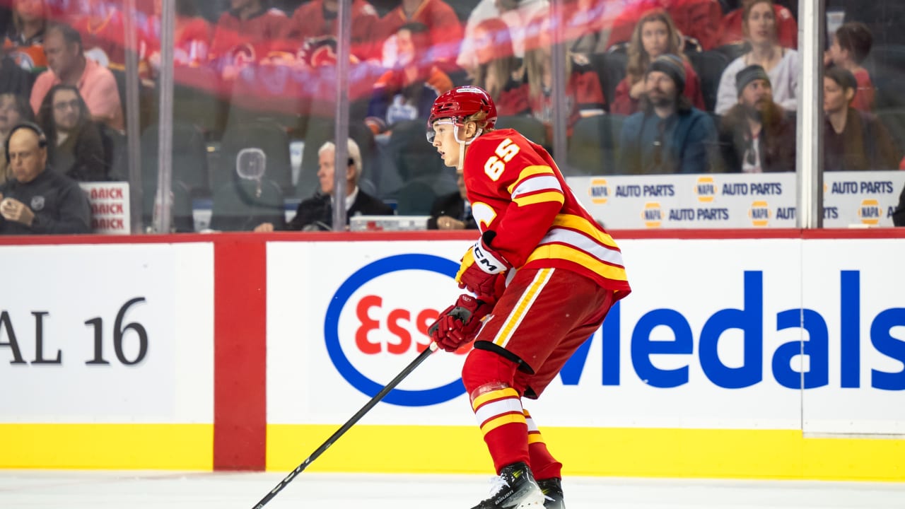 Strömgren kallas upp – kan NHL-debutera för Flames
