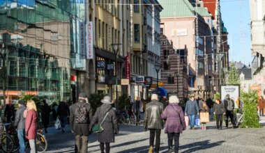 Visitors walk by Intel booth at the Computex Taipei exhibition, one of the world's largest computer and technology expos, in Taipei, Taiwan, Tuesday, May 20, 2025. (AP Photo/Chiang Ying-ying)  XYY145