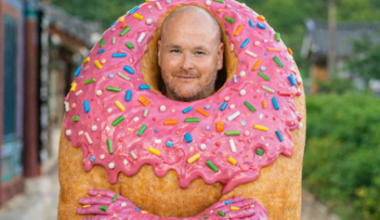 Johan Jureskog testar livet som munk