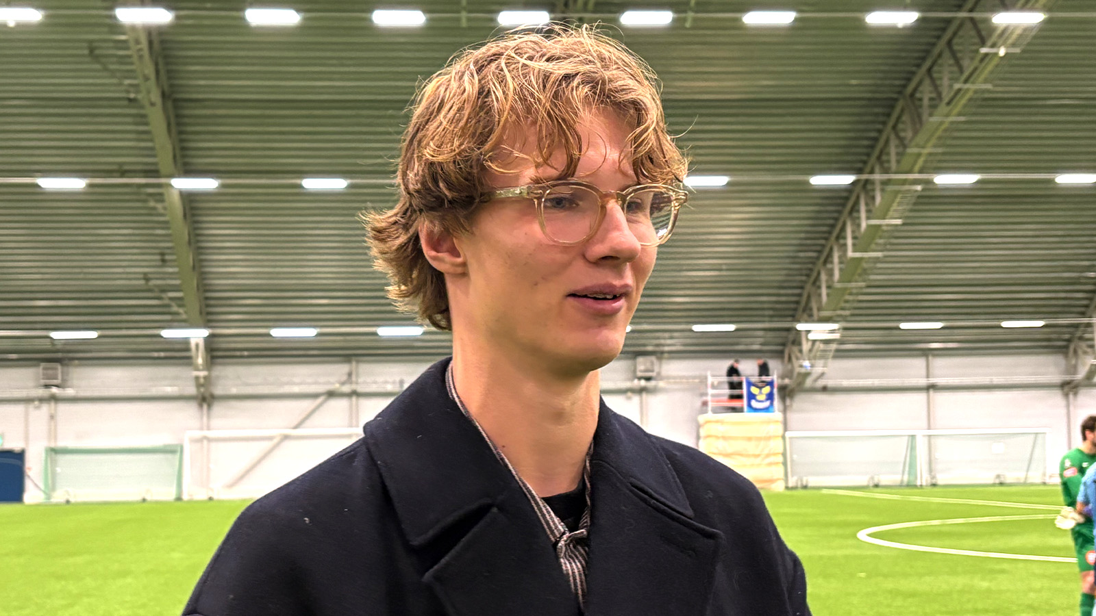 Djurgårdens August Priske med locket på om Birmingham-ryktena