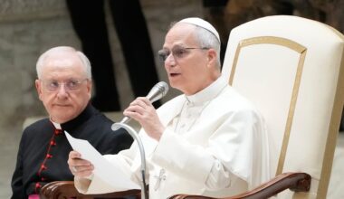 Påven uppmanar länderna att förlänga kärnavtalet