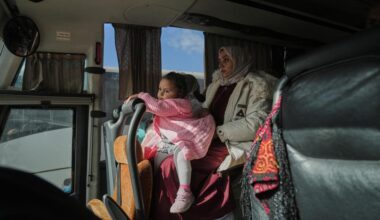 Fem palestinier fick lämna Gaza första dagen som gränsen öppnats