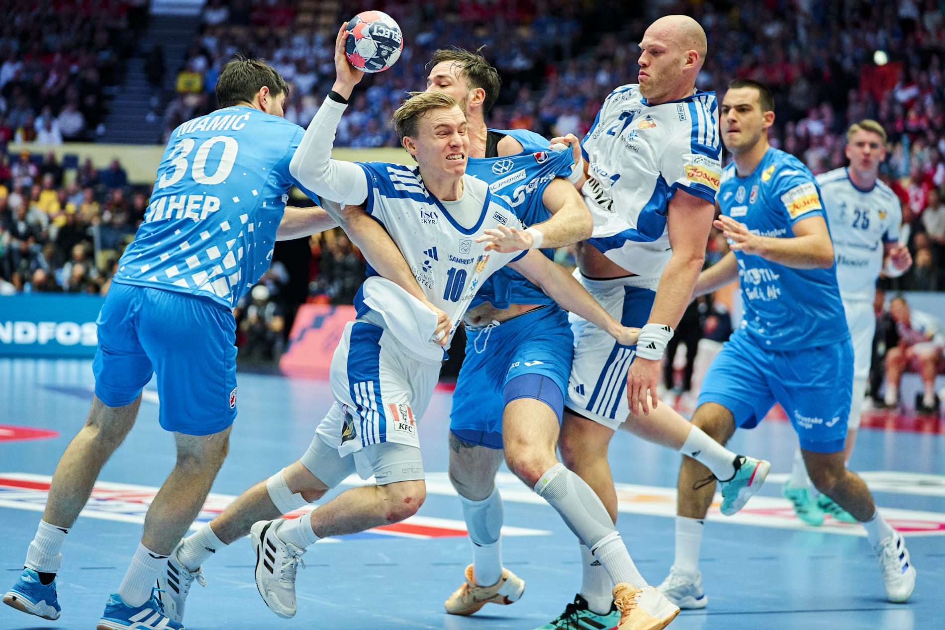 Islands Gísli Kristjansson.