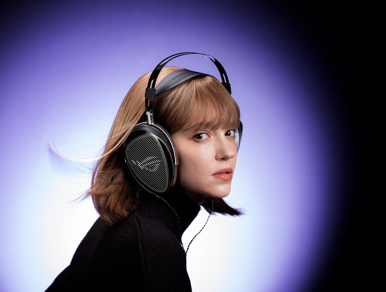 Asus släpper hörlurar för gamers. ROG Kithara är för spelare med höga krav på ljudet.