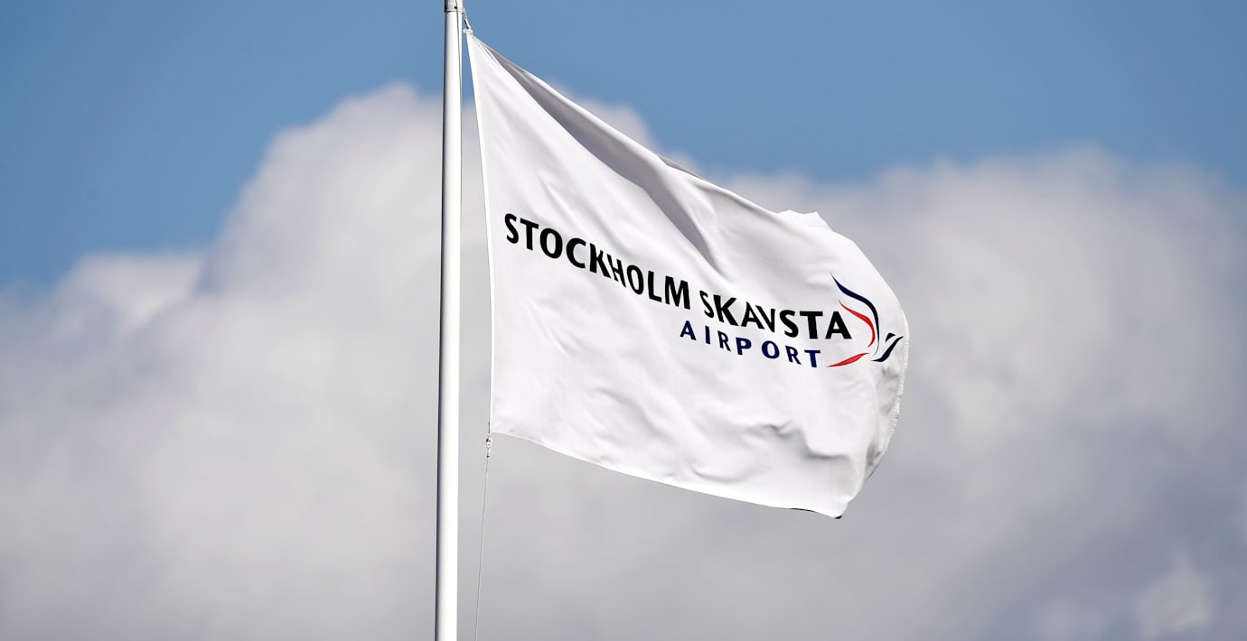 Asbest i flygtorn stoppar flygtrafik på Skavsta