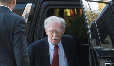 Trumps ex-rådgivare John Bolton om Grönlandskrisen: ”Uppskjuten”