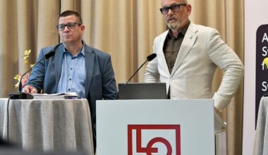 LO begär förhandling om kortare arbetstid för alla