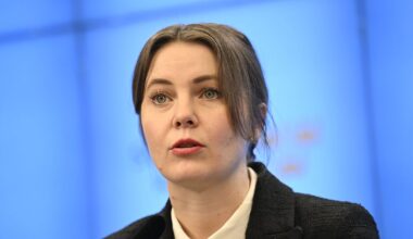 S säger nej till förslag om tonårsutvisningar