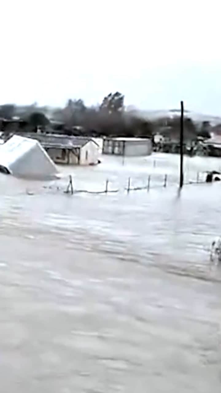 Maria, 60, i översvämmade turistparadiset