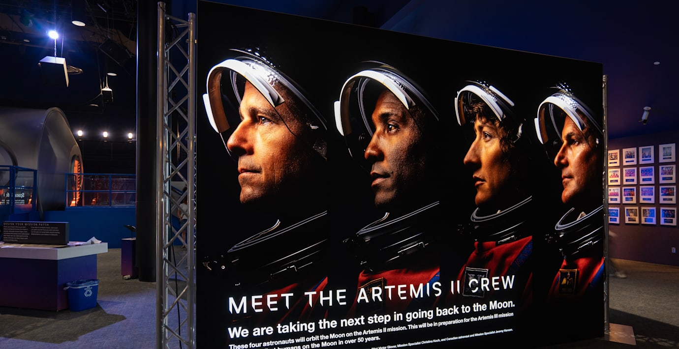 Nasas astronauter får ta med mobilen till rymden