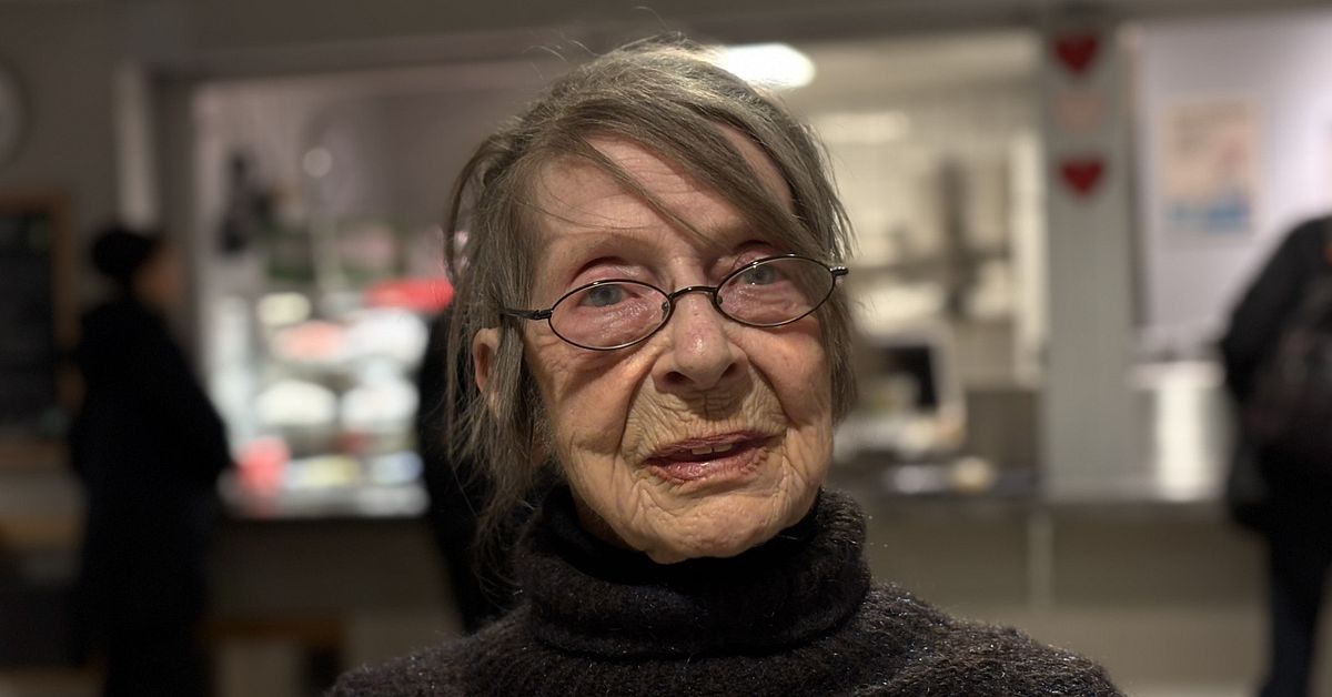 Könsval i äldrevården – Karin vill bli duschad av en kvinna