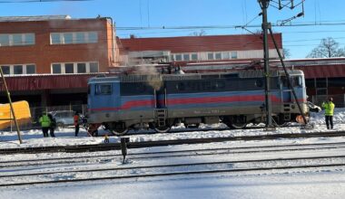 Larm om tågbrand i Gävle – inringare har sett öppna lågor