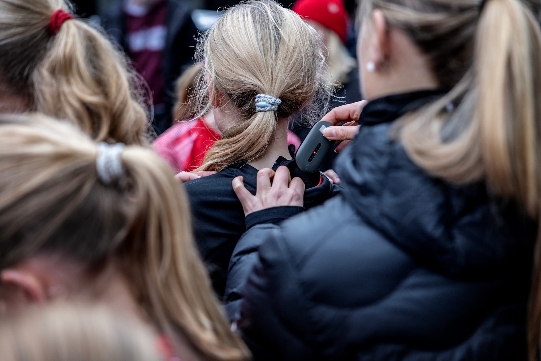 Spelarna förseddes med pulsband och GPS-puckar under testet.