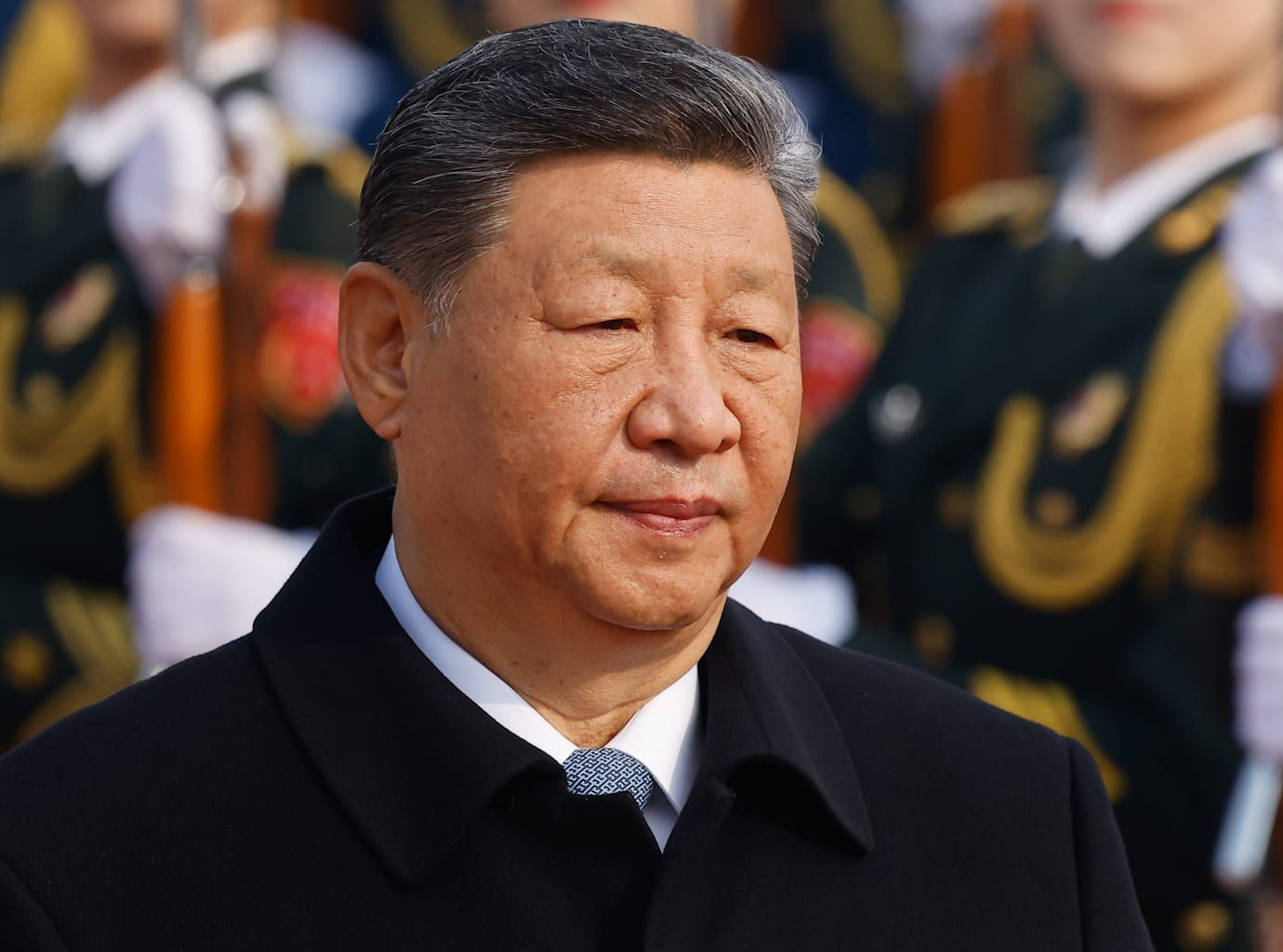 Experter: ”Seismiskt skifte – sparkad general tyder på att Xi går in i en ny era” - Omni