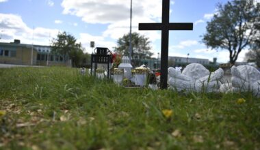 Familjer anmäler polisen efter skolmassakern: ”Ljög” - UNT