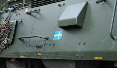 Soldatburen robot 102 – nytt svenskt luftvärn, men är det för det moderna kriget eller förra? – Cornucopia?